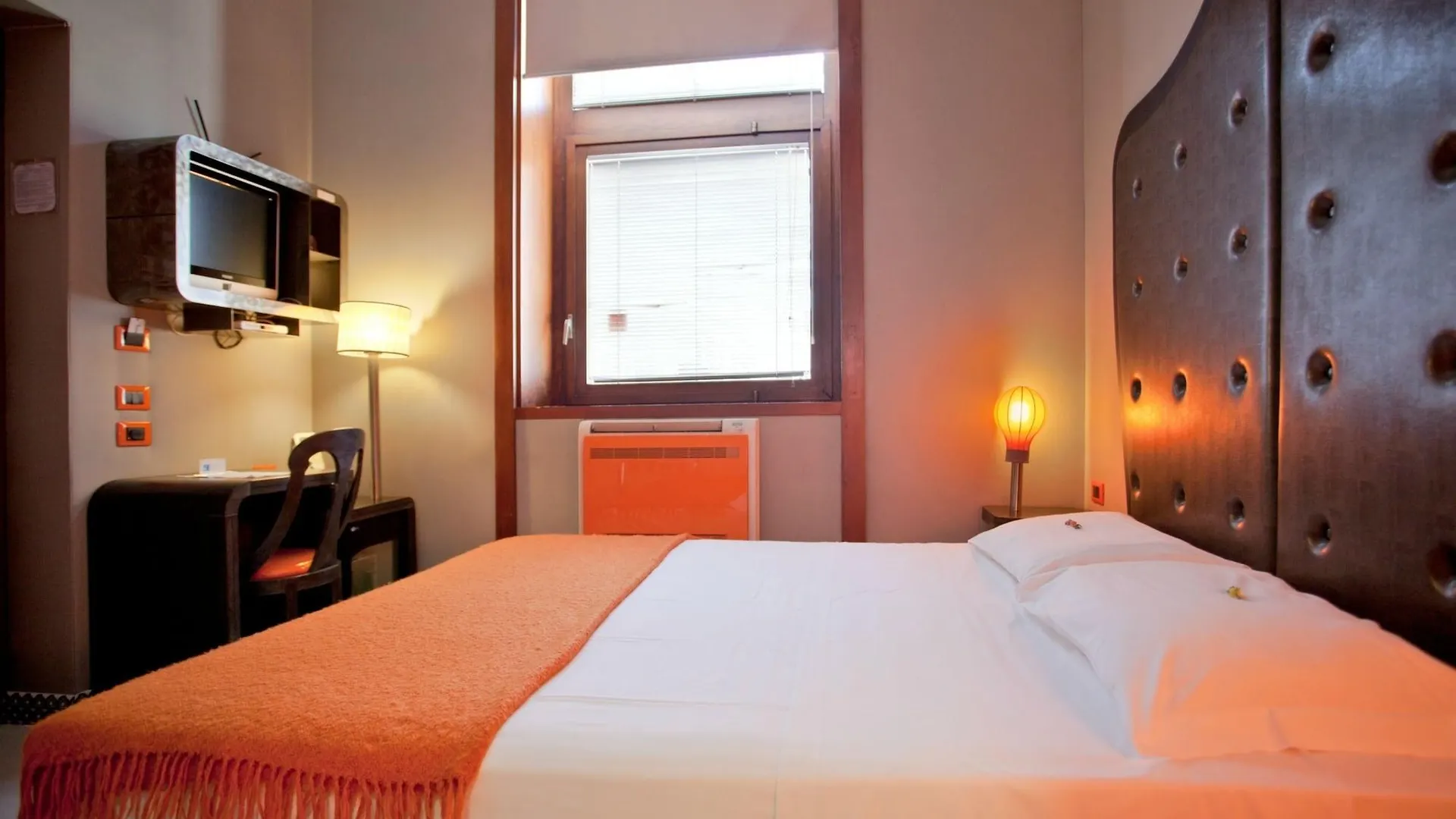 Orange Hotel Rom 4*,  Italien