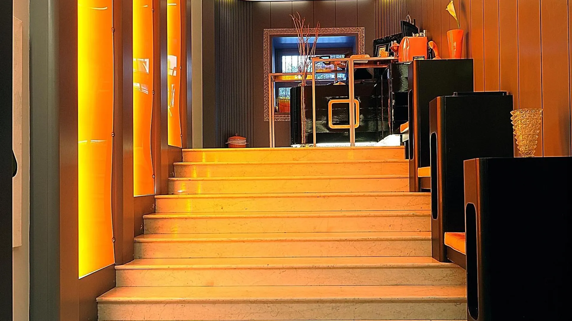 Orange Hotel Rom