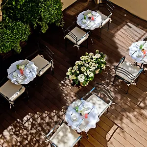 The Fifteen Keys Hotell